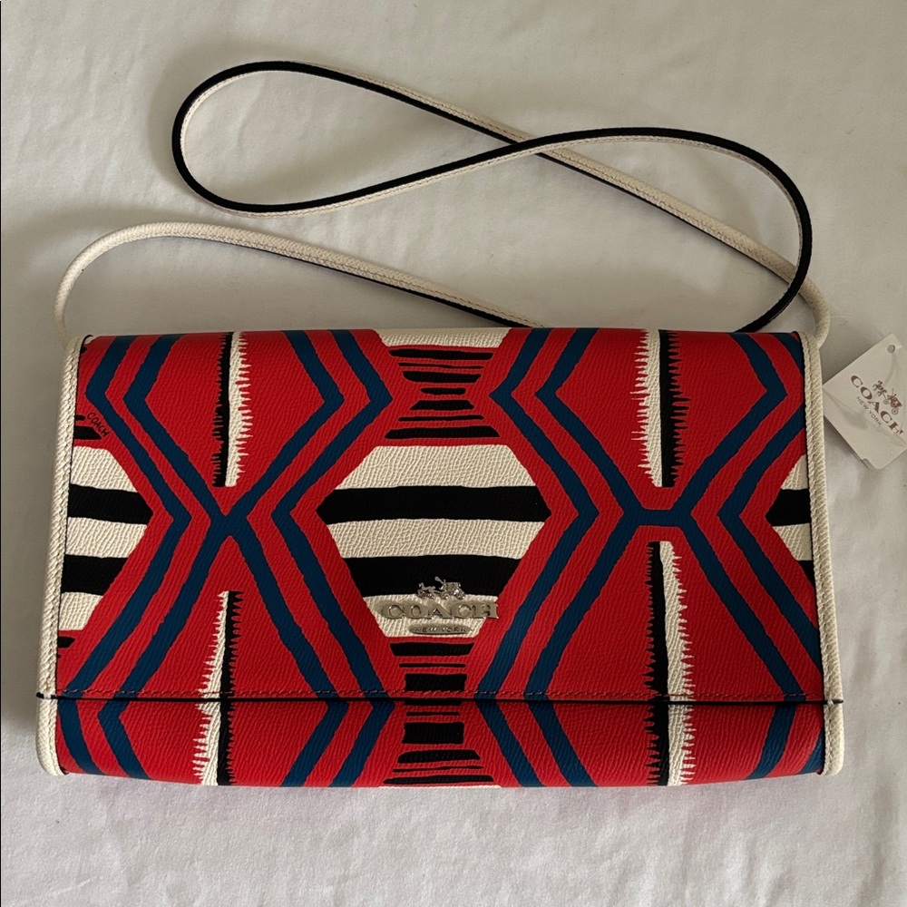 NWT Coach x Coachella Fire Dancer Shoulder Bag Clutch, ltd edition!